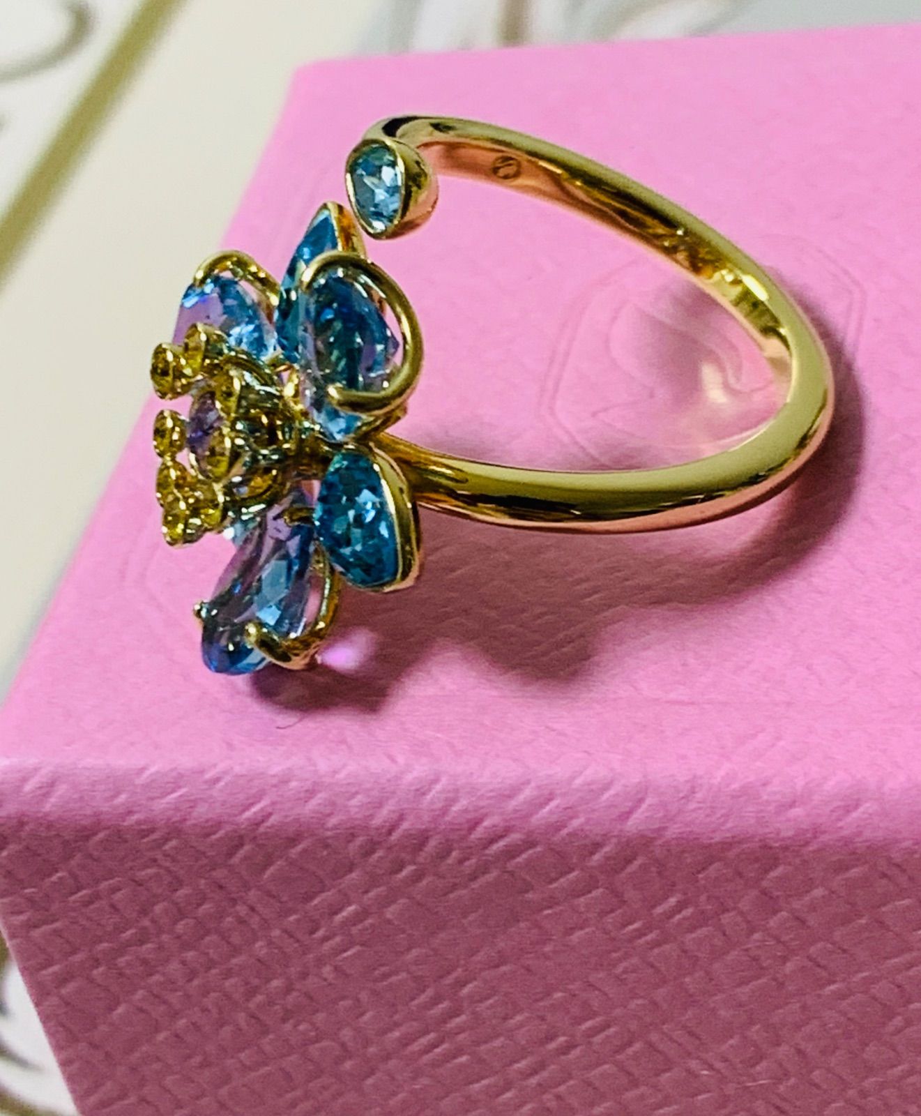 スワロフスキーSwarovski Idylliaオープンリング ブルー55号 - メルカリ