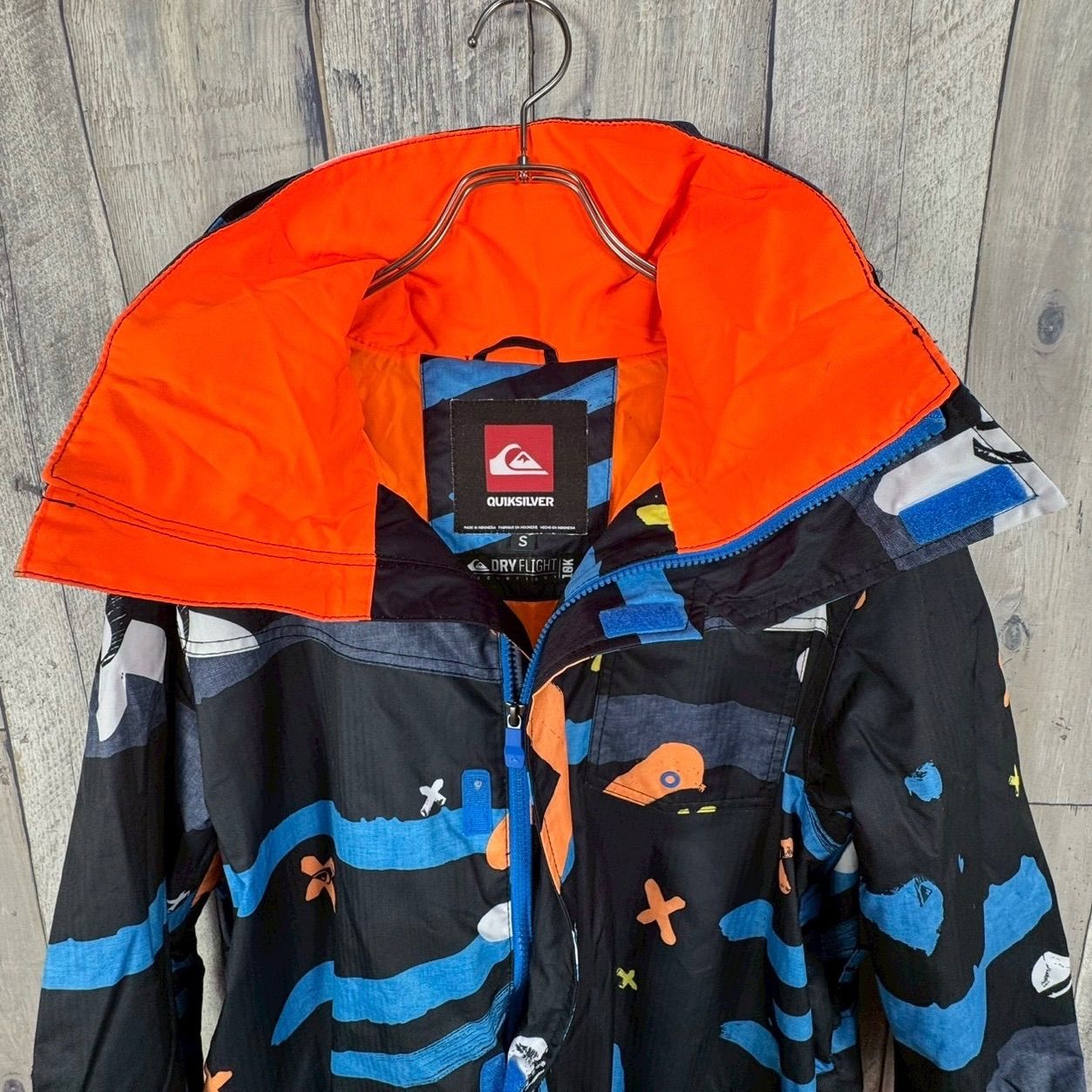 QUIKSILVER クイックシルバー ブラック 10K DRY FLIGHT TECHNOLOGY 