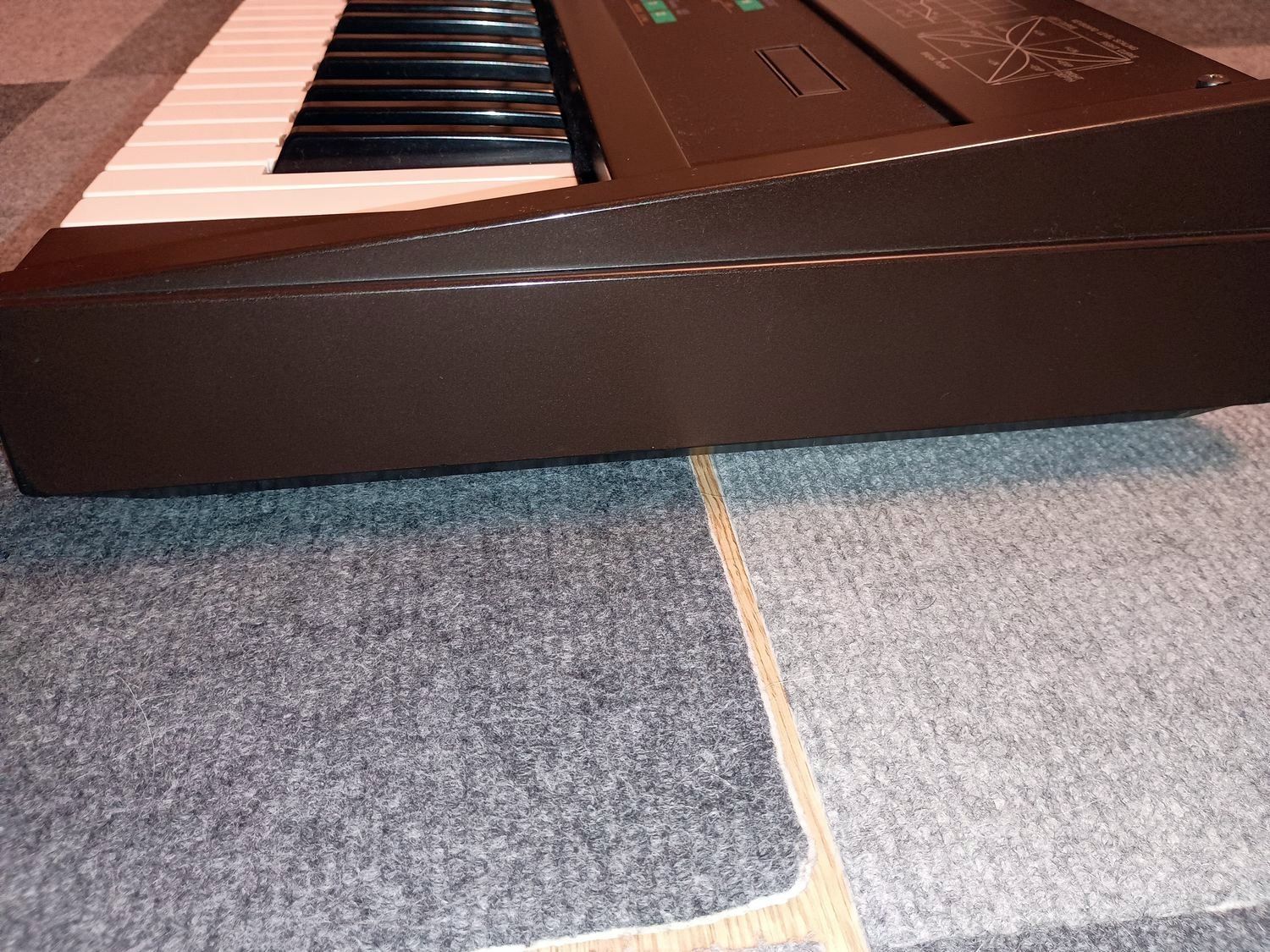 🎹【整備済・完動品】YAMAHA DX7 / SER-7換装・ブラックLED液晶・坂本