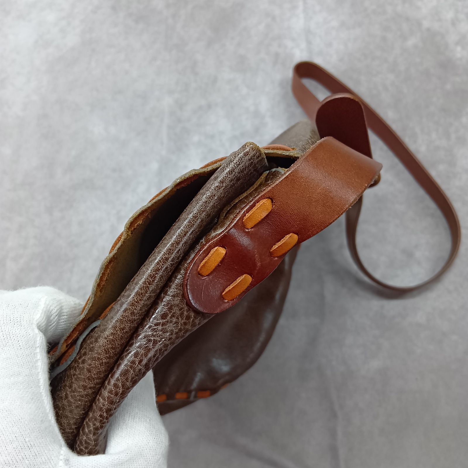 HENRY CUIR アンリークイール レザーショルダーバッグ 状態良 - メルカリ