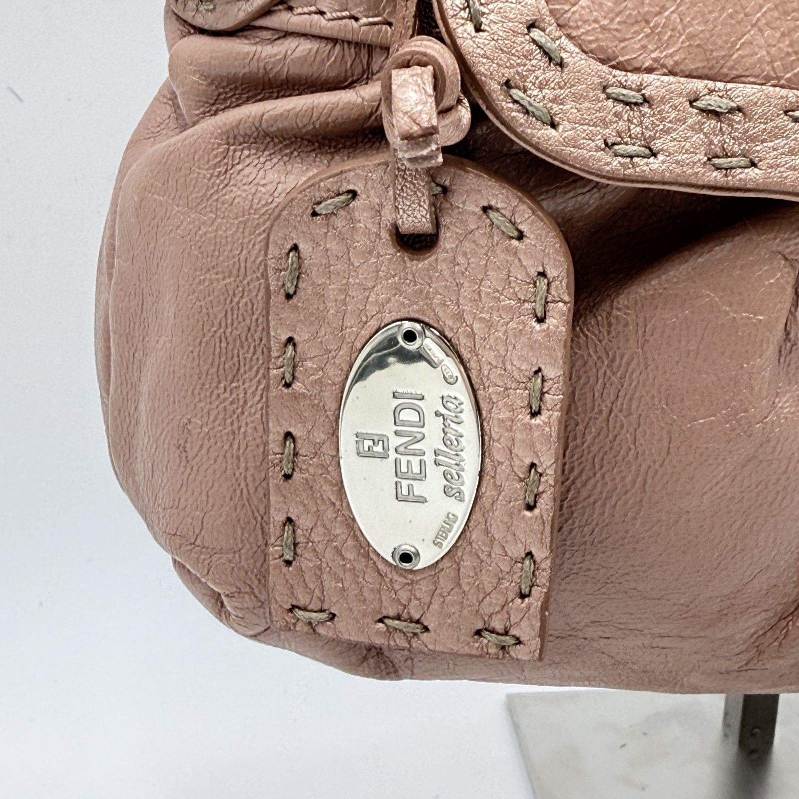FENDI（フェンディ）セレリア レザー ハンドバッグ ピンク系 シルバー 