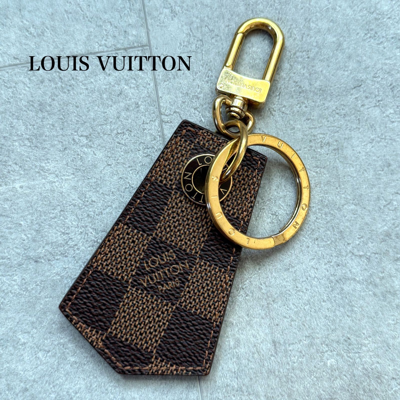 美品 LOUIS VUITTON ルイヴィトン キーホルダー キーリング 