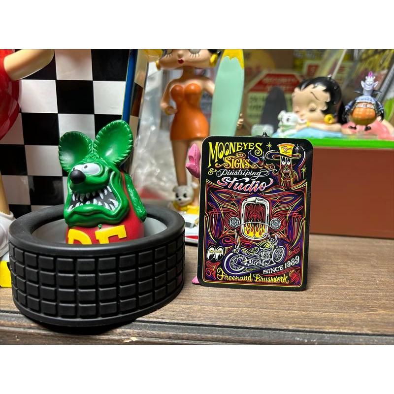 ムーンアイズ Signs & Pinstriping Studio ステッカー（DM264