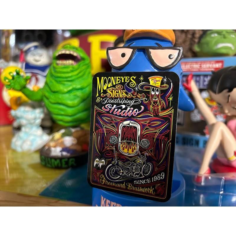ムーンアイズ Signs & Pinstriping Studio ステッカー（DM264