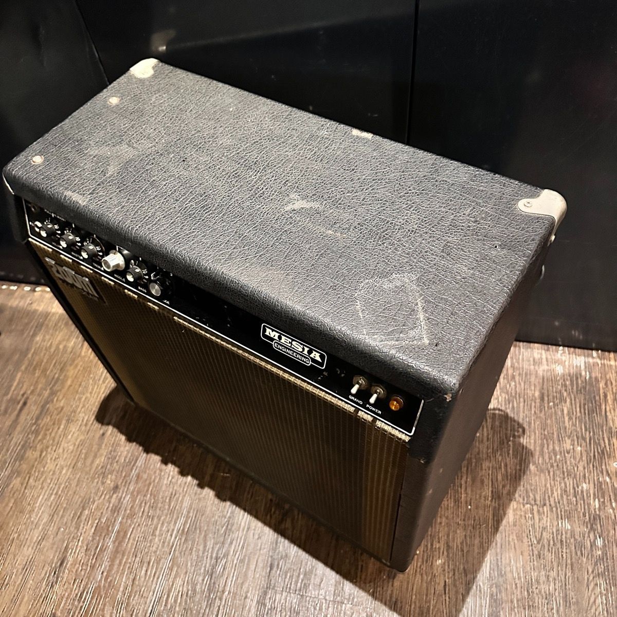 Zoom Aidean Mesia MB-60 Bass Amplifier フェルナンデス ベースアンプ