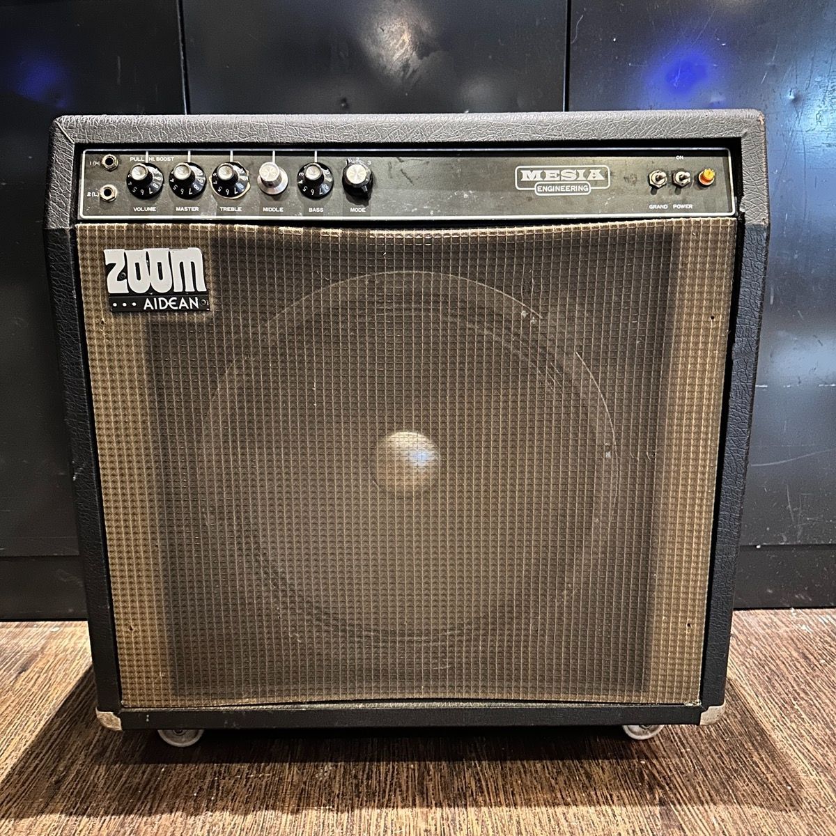 Zoom Aidean Mesia MB-60 Bass Amplifier フェルナンデス ベースアンプ