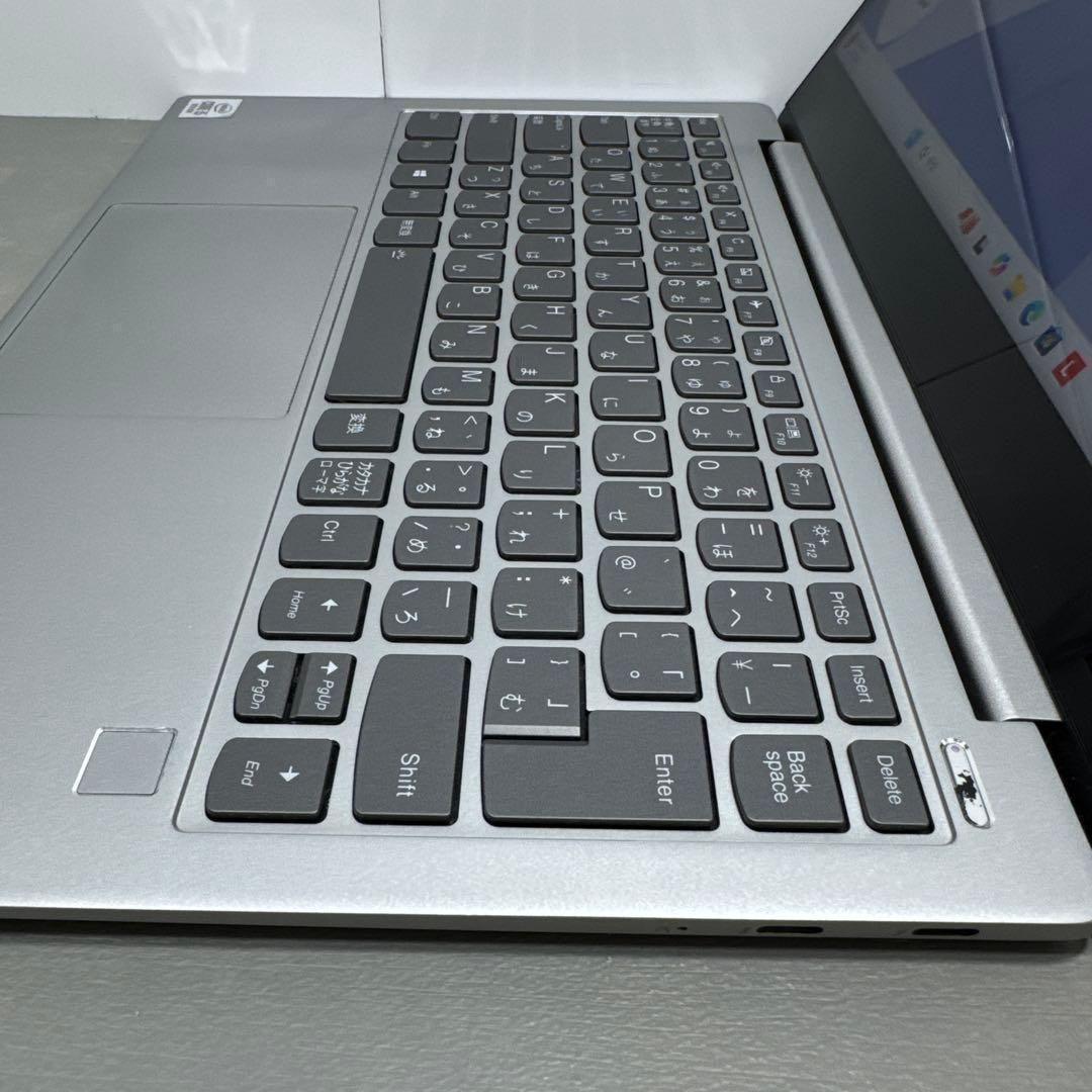 超レア】レノボYOGA S730プラチナ☘️10世代i5☘️NVMe512GB - メルカリ