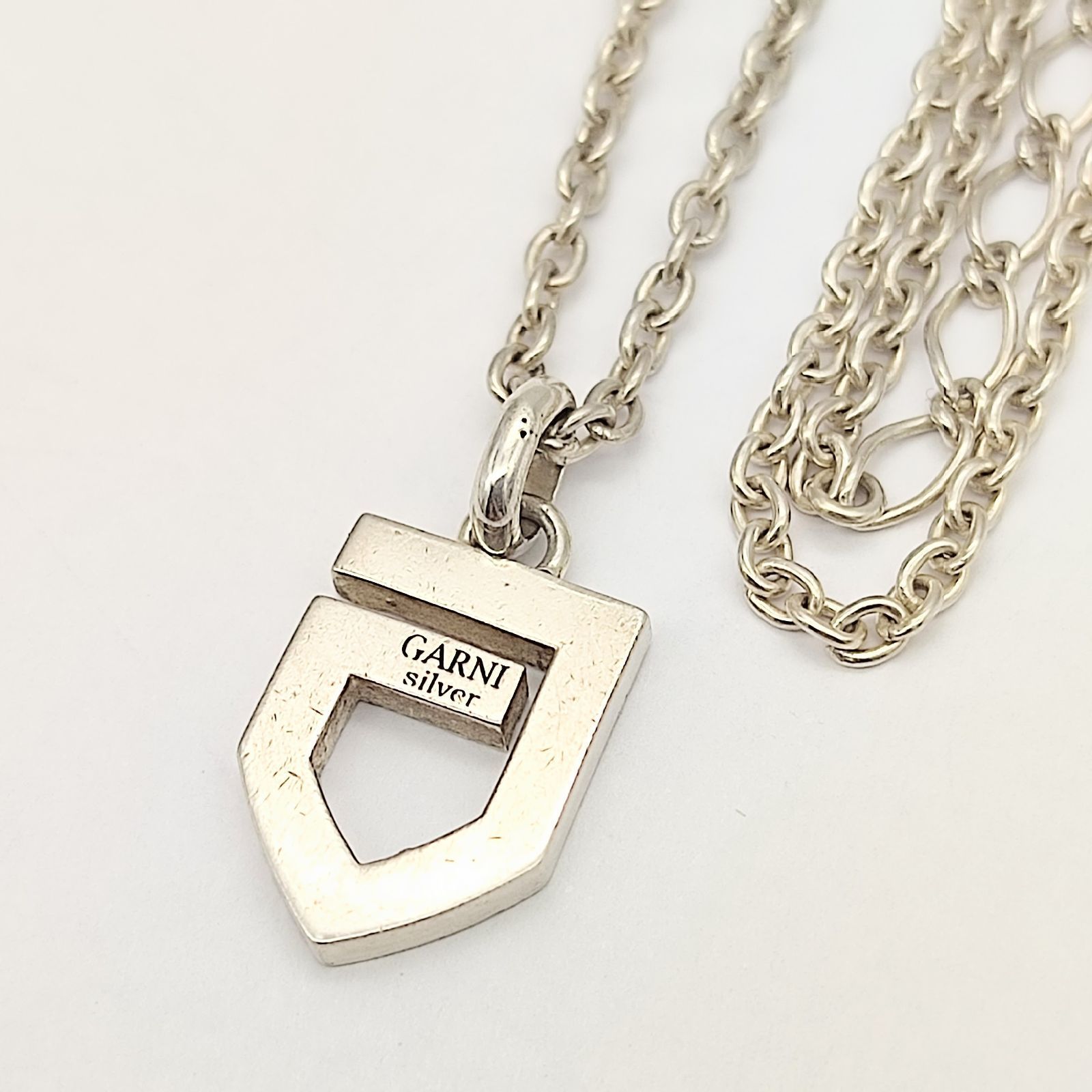 美品】GARNI ガルニ Vine Pattern G Pendant バインパターン Gロゴ 