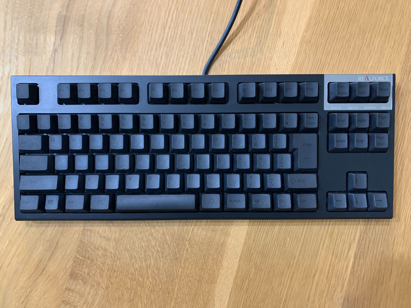 中古品 現品一点限りREALFORCE R2TLA-JP4-BK/AHAZ05 日本語配列 TKL A ⁄