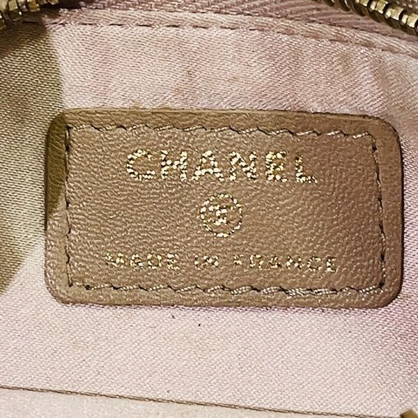 ♡♡♡　CHANEL ニュートラベルライン ポーチ　ベージュ シャネル CHANEL ニュートラベルライン コスメポーチ ベージュ