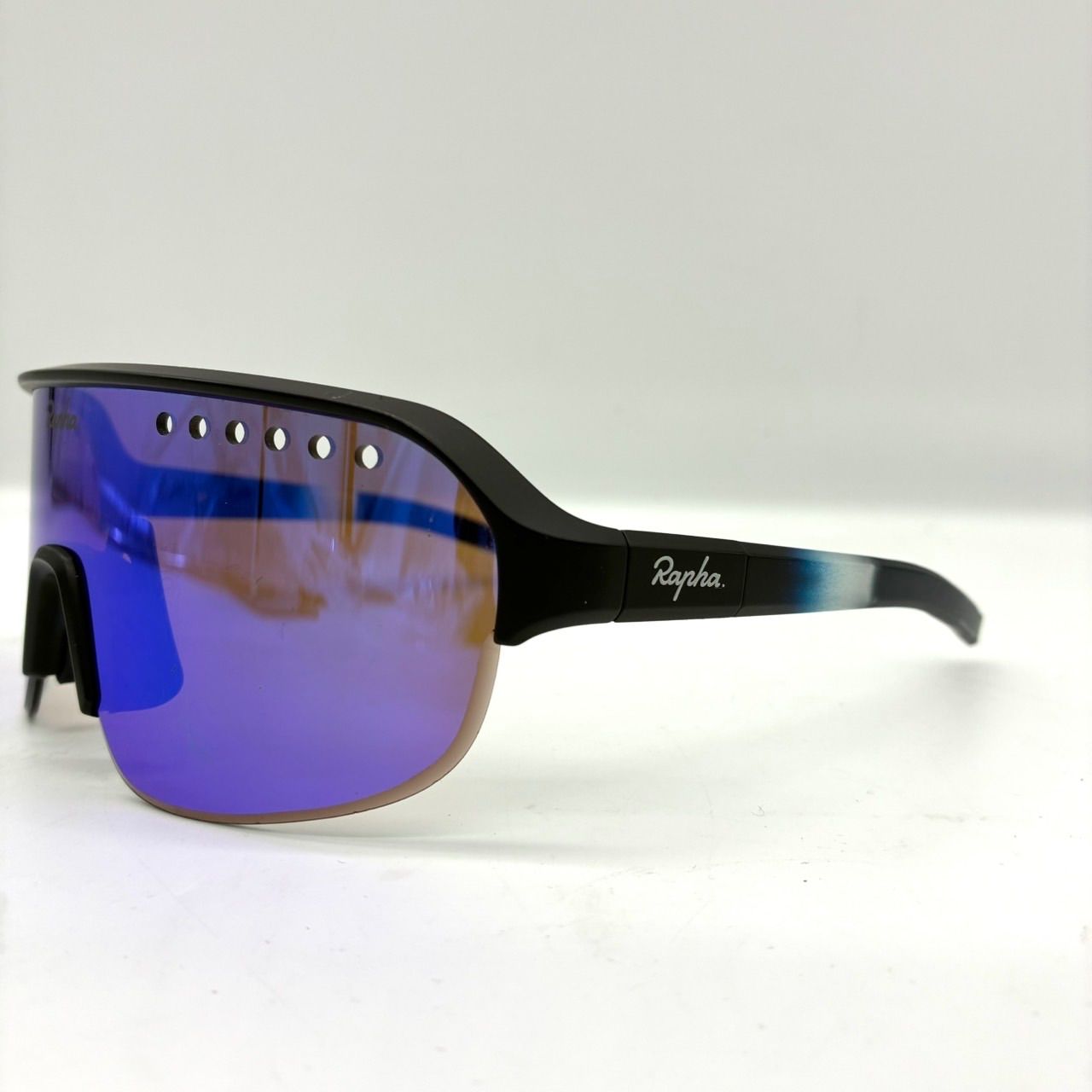 中古美品 Raphaラファ PRO TEAM サングラス ロードバイク Rapha ラファ Pro Team Full Frame サングラス 眼鏡 ロードバイク 紫