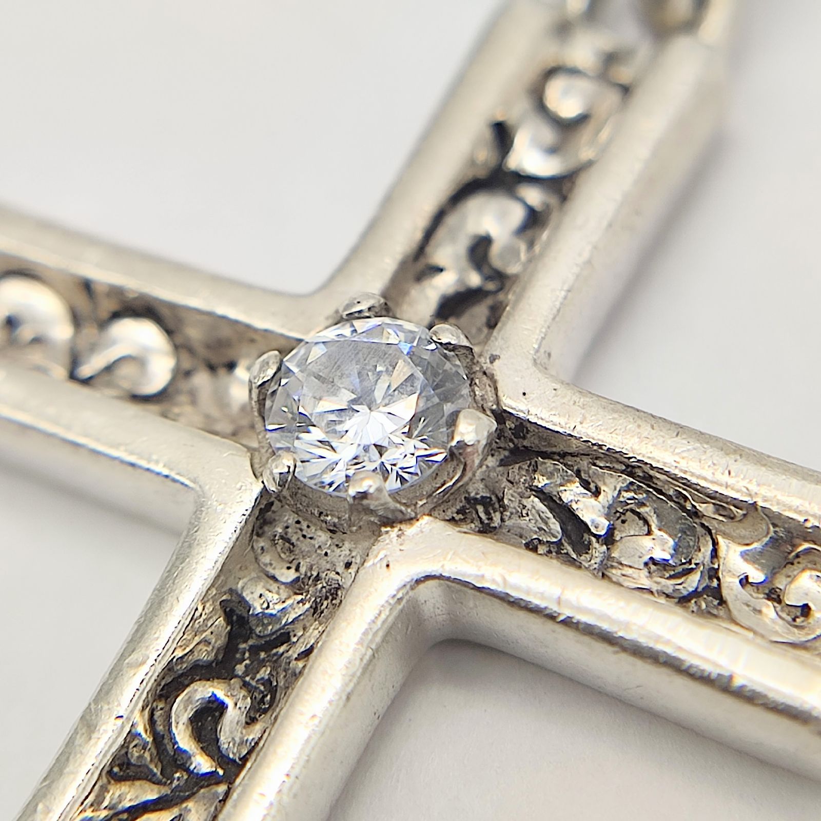 美品】ZOCALO ソカロ Lサイズ クロスペンダントトップ SILVER シルバー