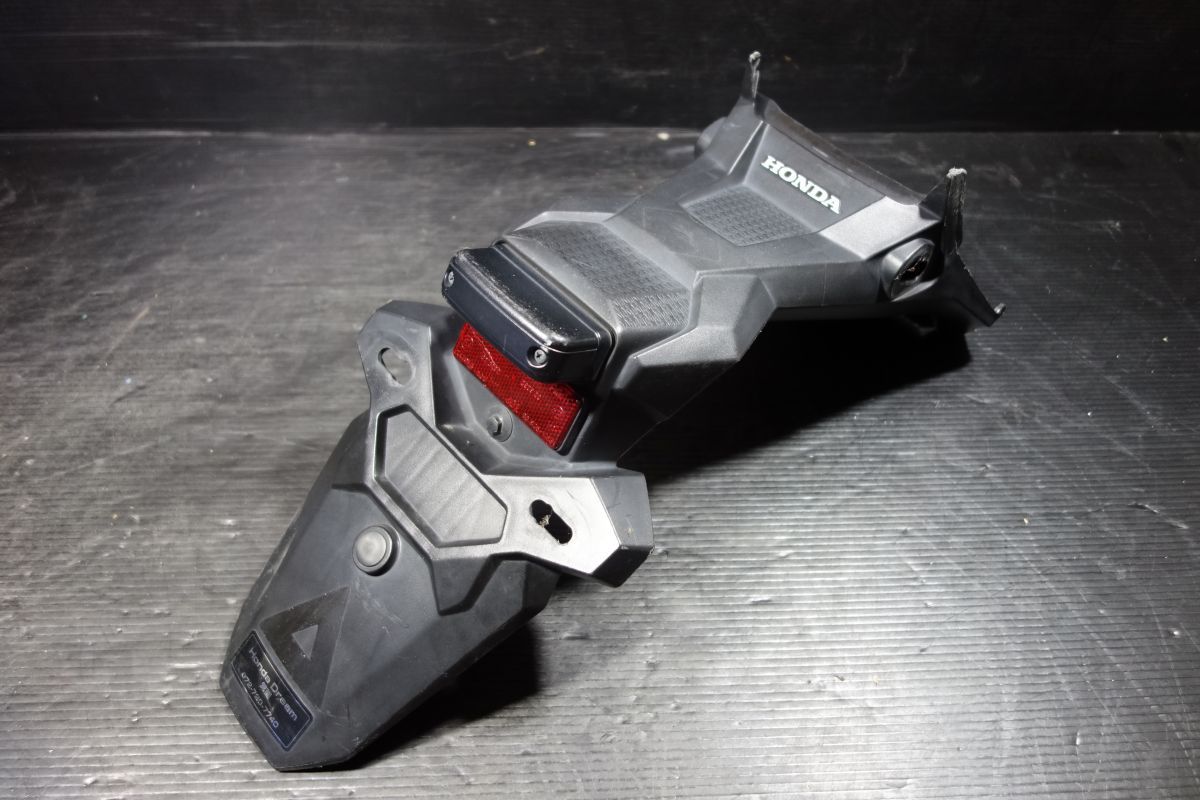 リアフェンダー ナンバープレート ホルダー 灯 ホンダ 純正 グロム