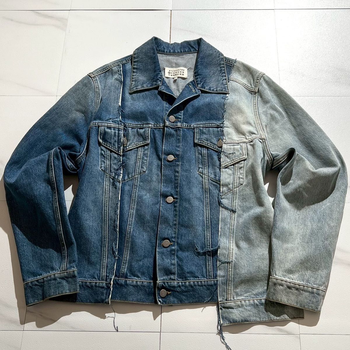 Maison Margiela メゾンマルジェラ 再構築 デニムジャケット 46 - メルカリ Maison Margiela メゾンマルジェラ 再構築 デニムジャケット 46 - メルカリ
