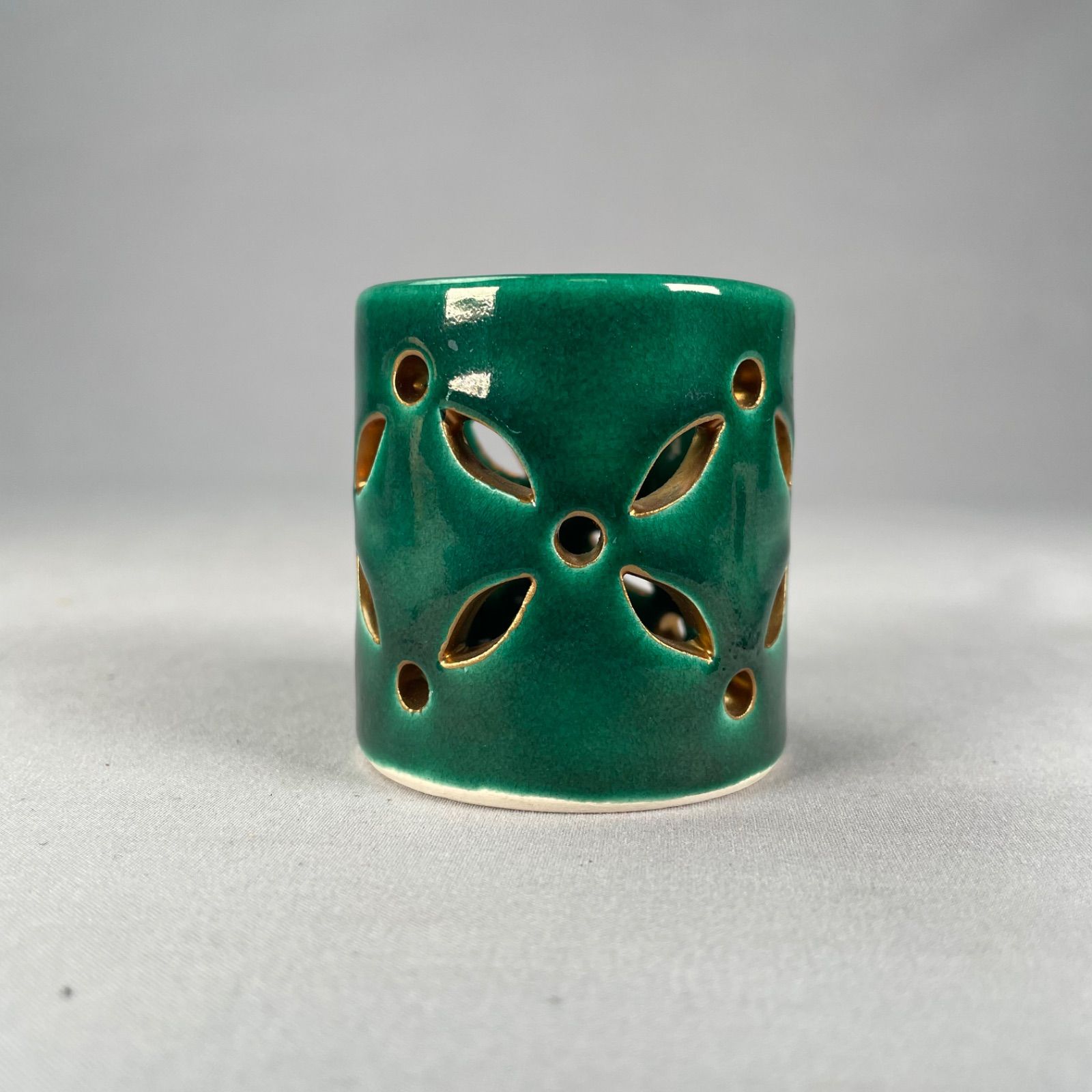 茶道具】瑞山造 青釉七宝透蓋置 蓋置216 - メルカリ