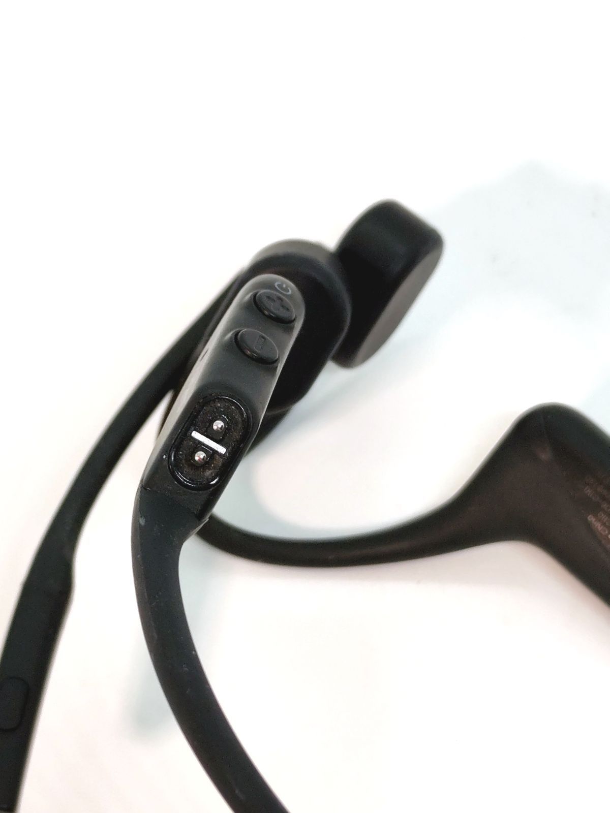 OpenComm2 by ShokzのC110•骨伝導イヤホン中古品⑦ - メルカリ