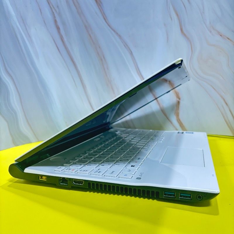 美品LAVIE【6世代】Core i3ノートパソコン✨SSD爆速✨ windows11