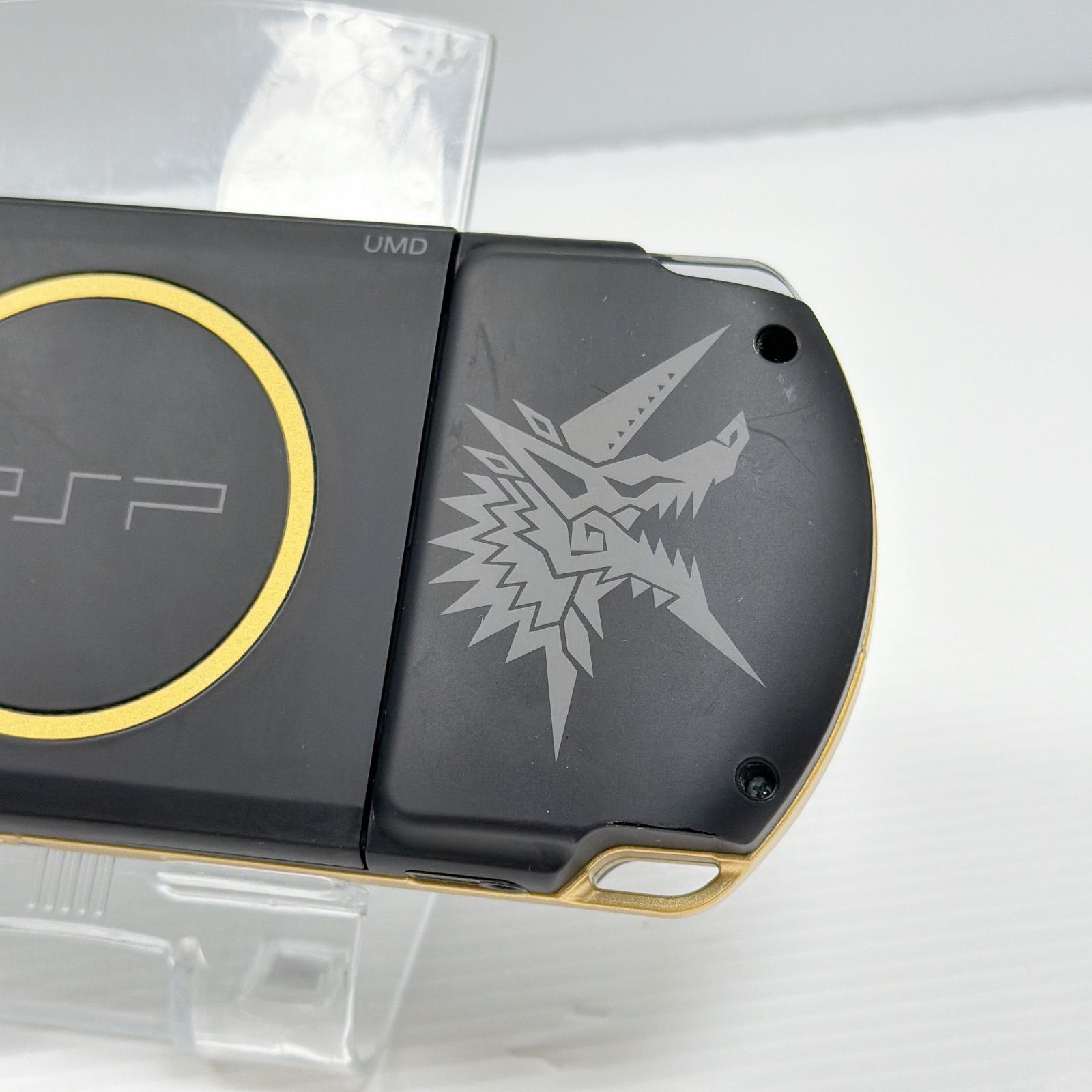 美品 PSP 3000 モンスターハンターポータブル 3rd ハンターズモデル 