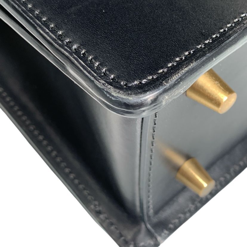 ♪3937 土屋鞄 ツチヤカバン マグナス ファスナートップブリーフ 中古