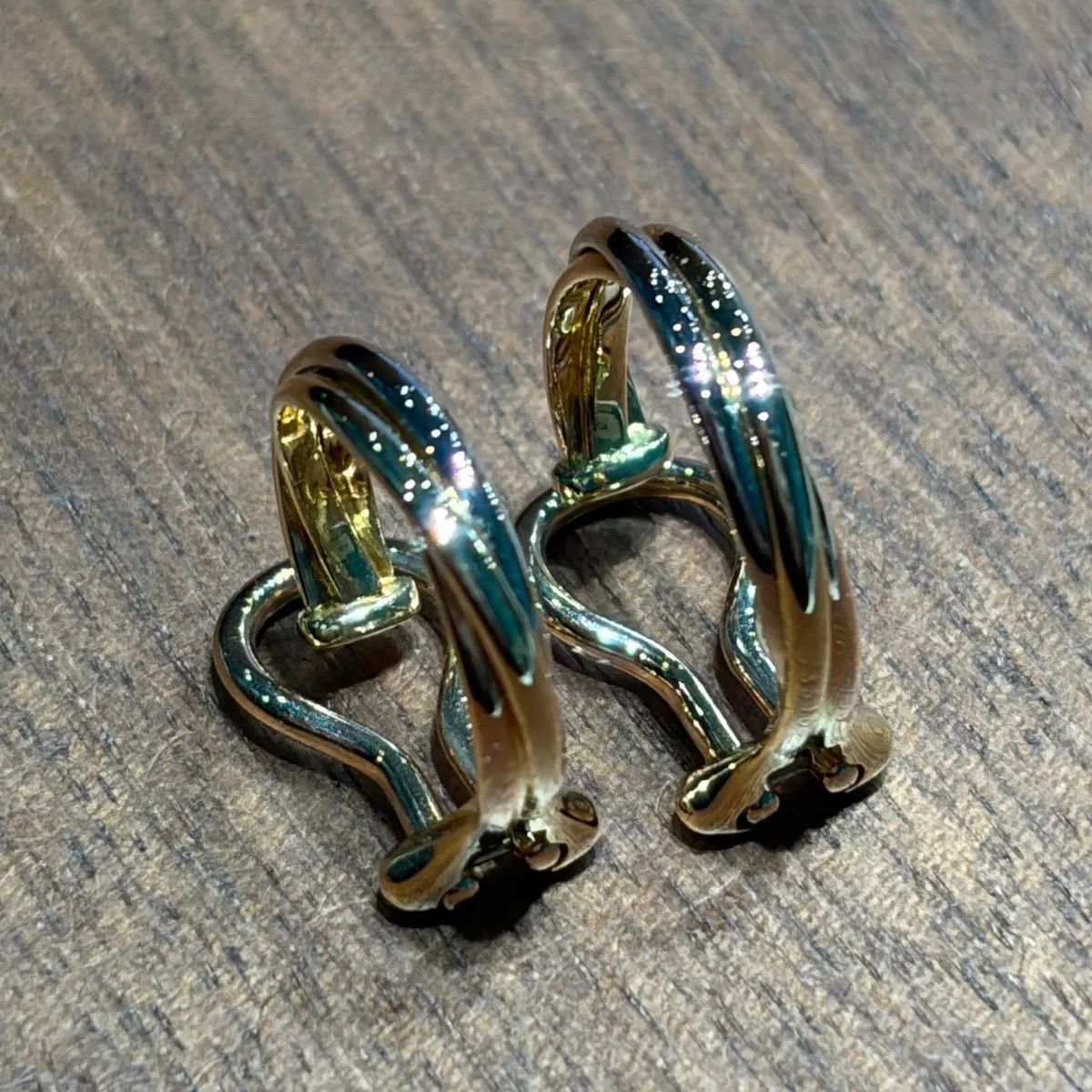 Cartierカルティエ 750 トリニティ イヤリング - メルカリ