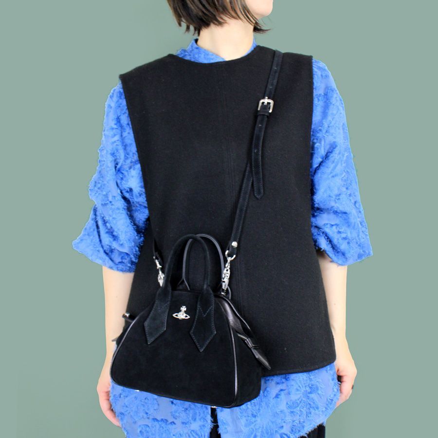 Vivienne Westwood ヴィヴィアン・ウエストウッド (4703000MW L007E