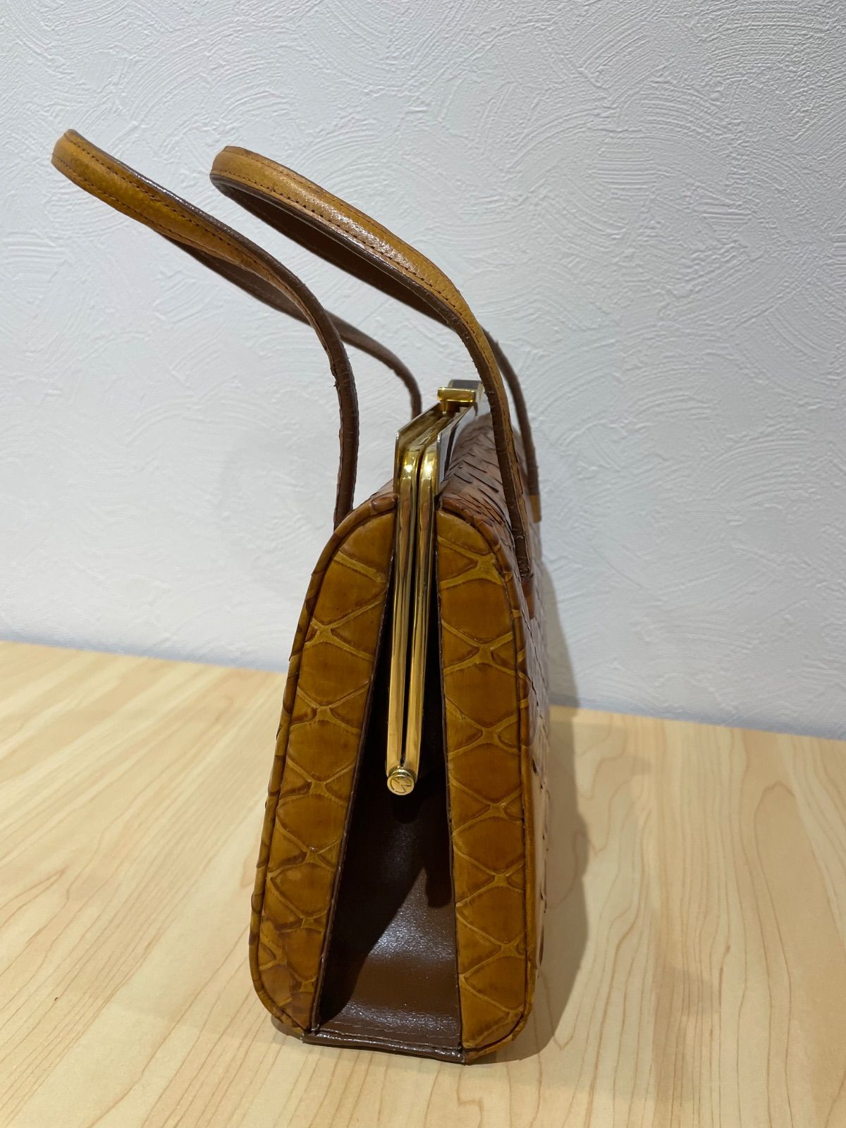 ☆センザンコウ【穿山甲】ハンドバッグ 茶 希少レア 珍品 【公式通販】