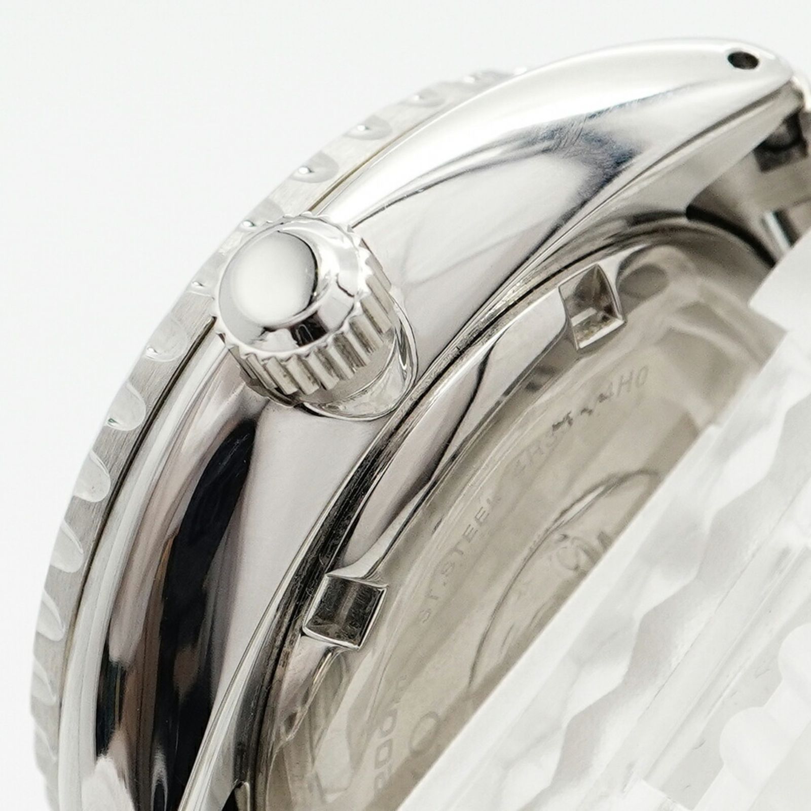 黒文字盤腕時計