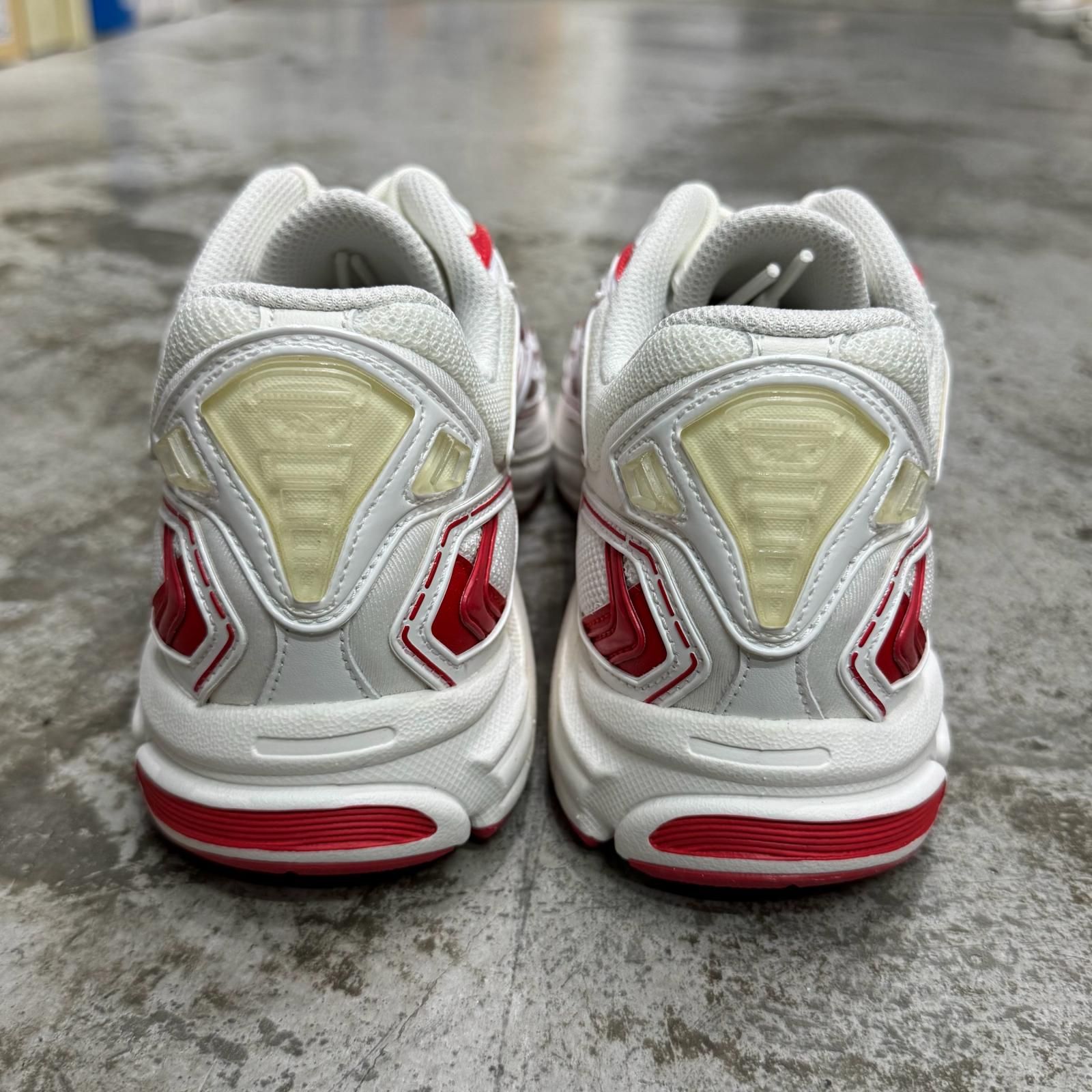 未使用 Reebok PREMIER ROAD ULTRA プレミアロードウルトラスニーカー 