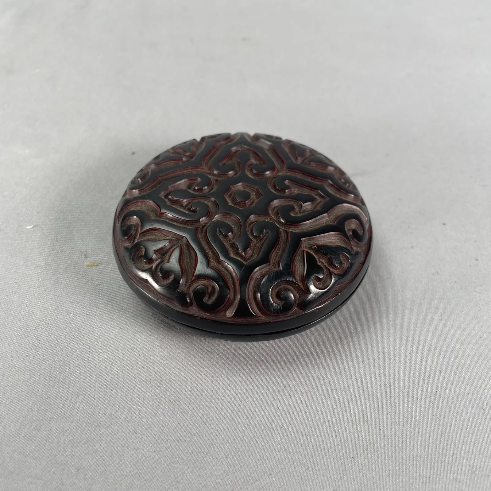 茶道具 唐物 堆黒 具利 香合 茶道具】堆黒倶利香合 香合344 | Buyee, 온라인 대리 쇼핑 서비스