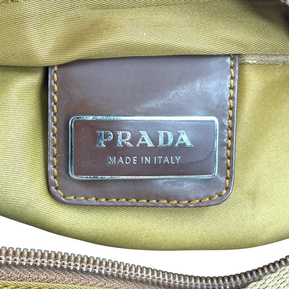 PRADA ナイロン ベージュ クロスボディ ショルダーバッグ - メルカリ