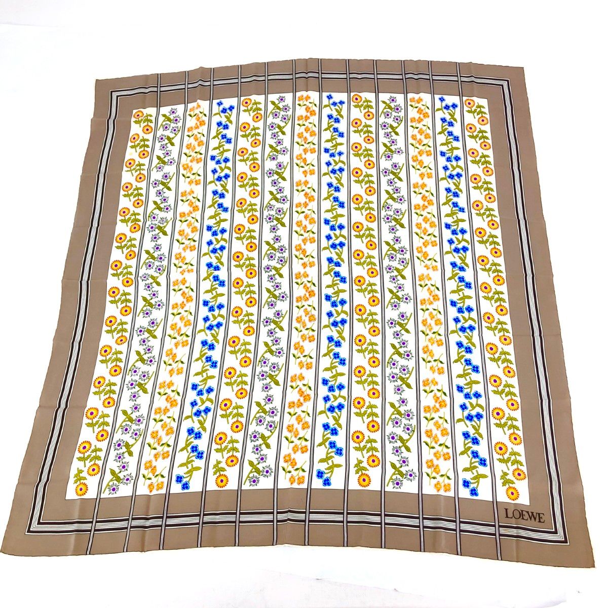 LOEWE ロエベ スカーフ 花柄 シルク100％ マルチカラー レディース