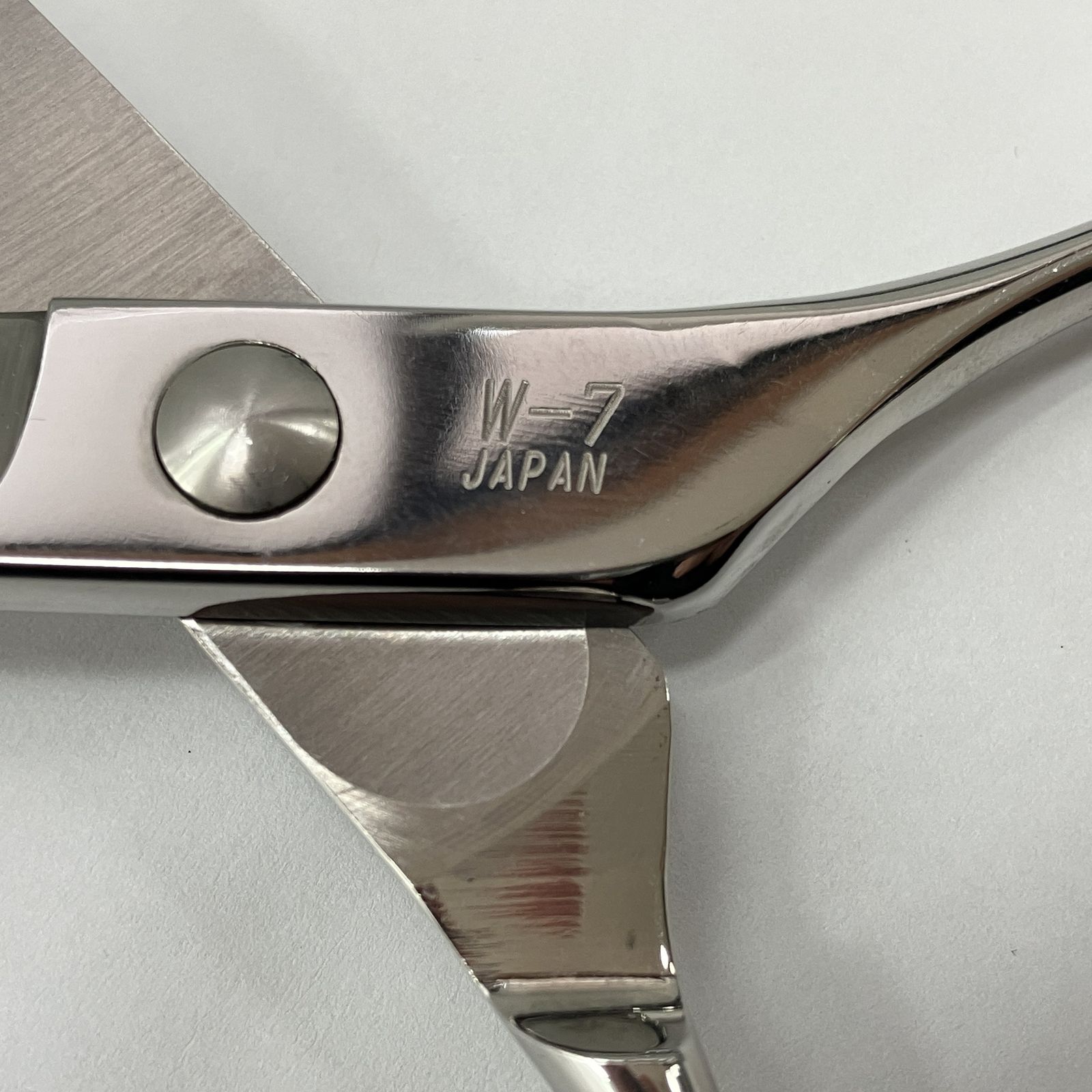 HIKARI 光 W-7 シザー ハサミ 理容 美容 ヘア カット 鋏 中古