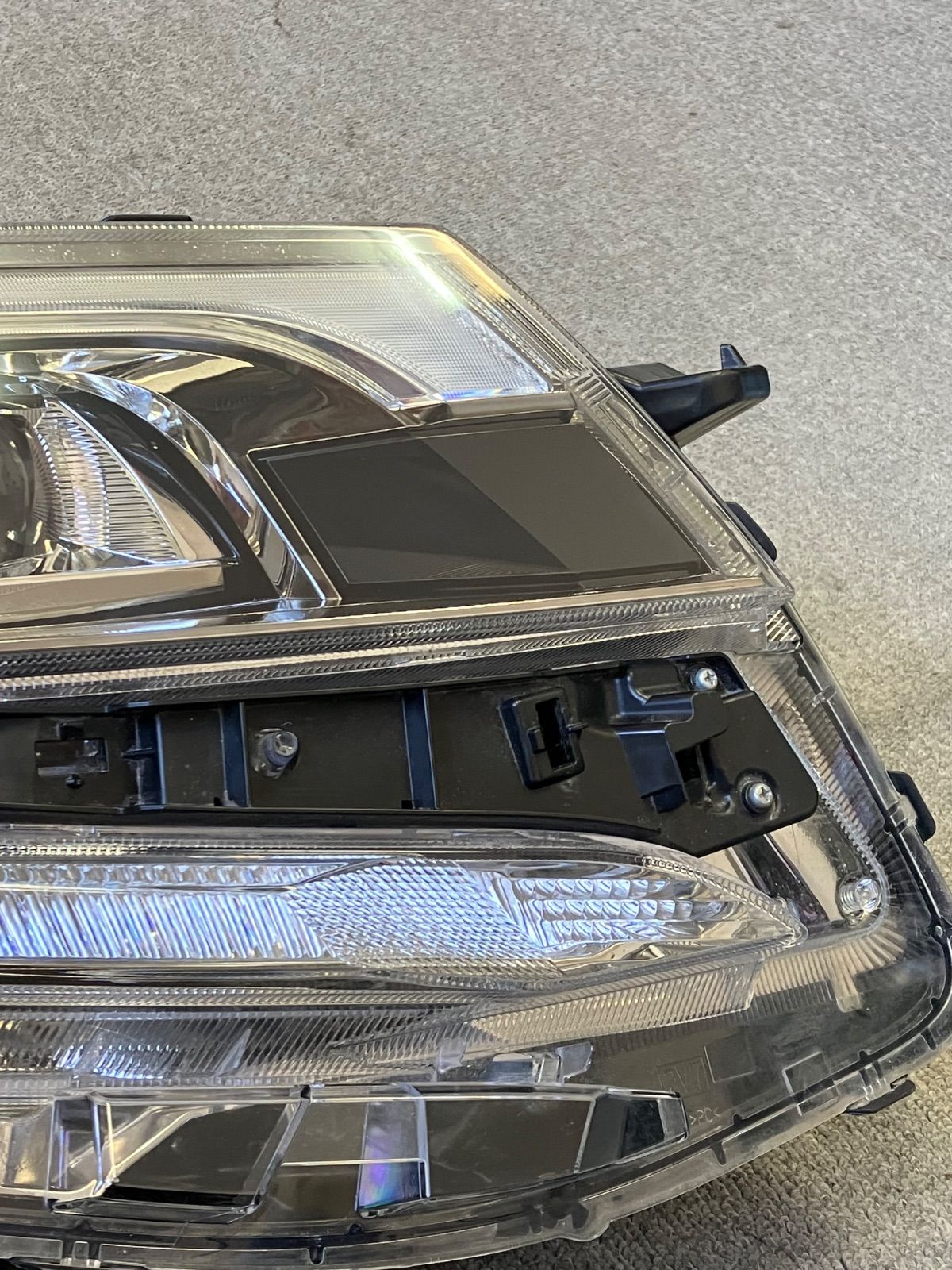 80 ノア 後期 LED ヘッドライト 右 運転席側 Si W×B Ⅱ トヨタ ノア 