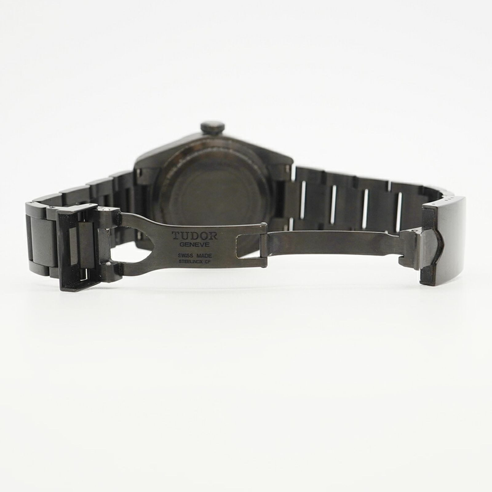 チュードル ブラックベイダーク