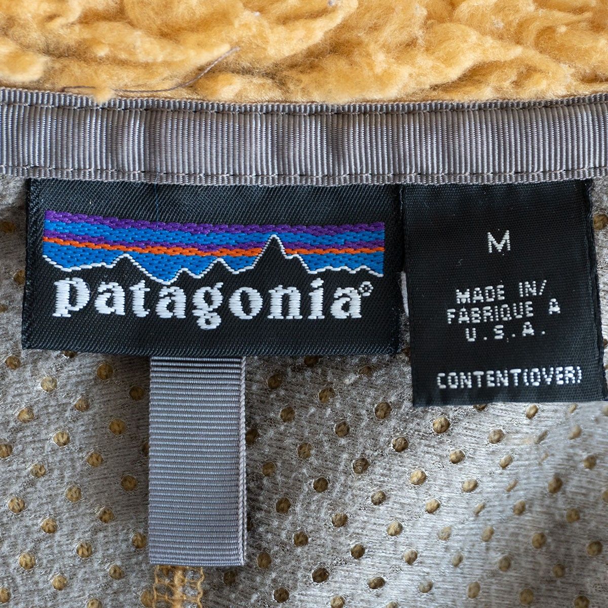 希少/テキーラゴールド】PATAGONIA【クラシック レトロ カーディガン 