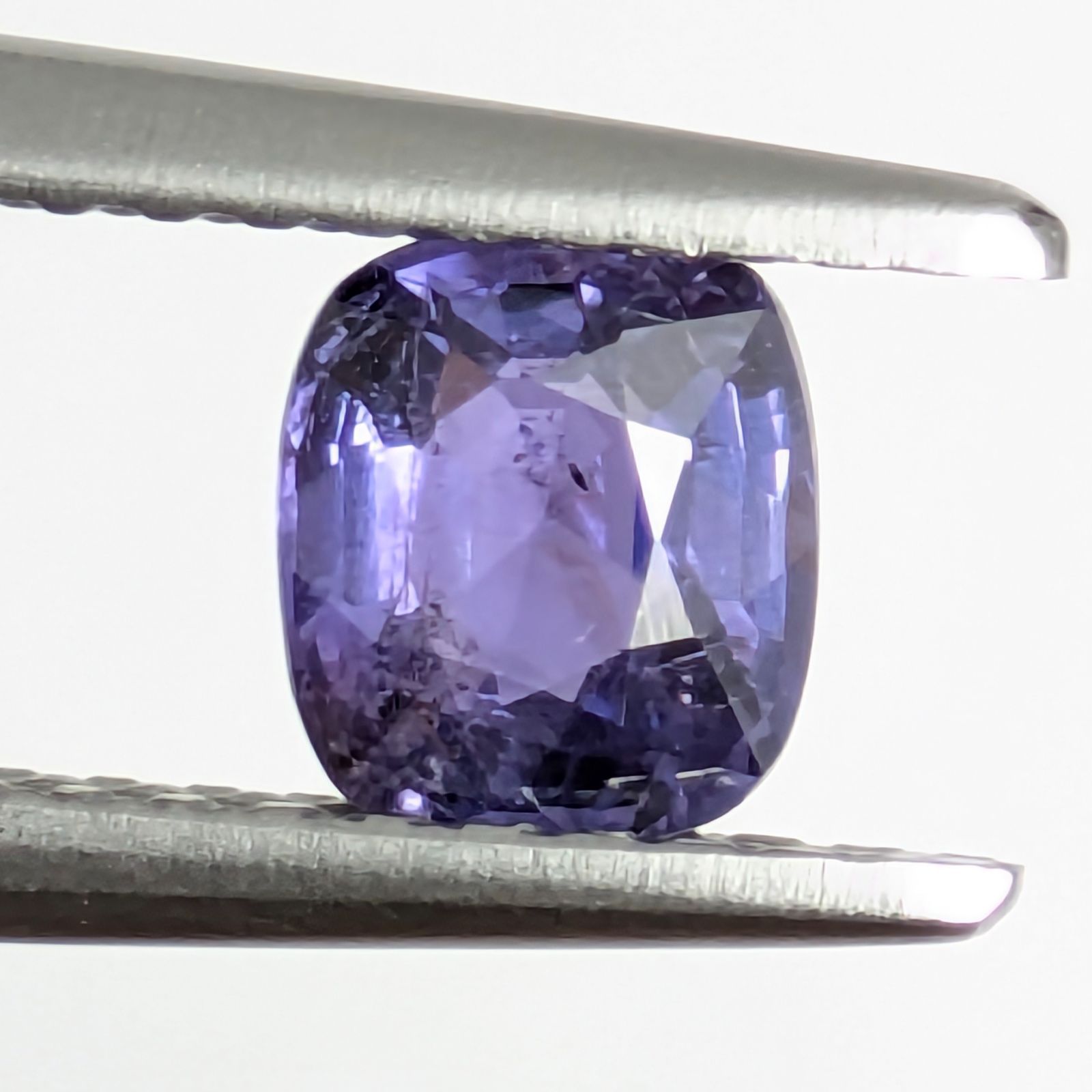 非加熱パープルサファイアルース ミャンマー・モゴック産 【0.59ct 