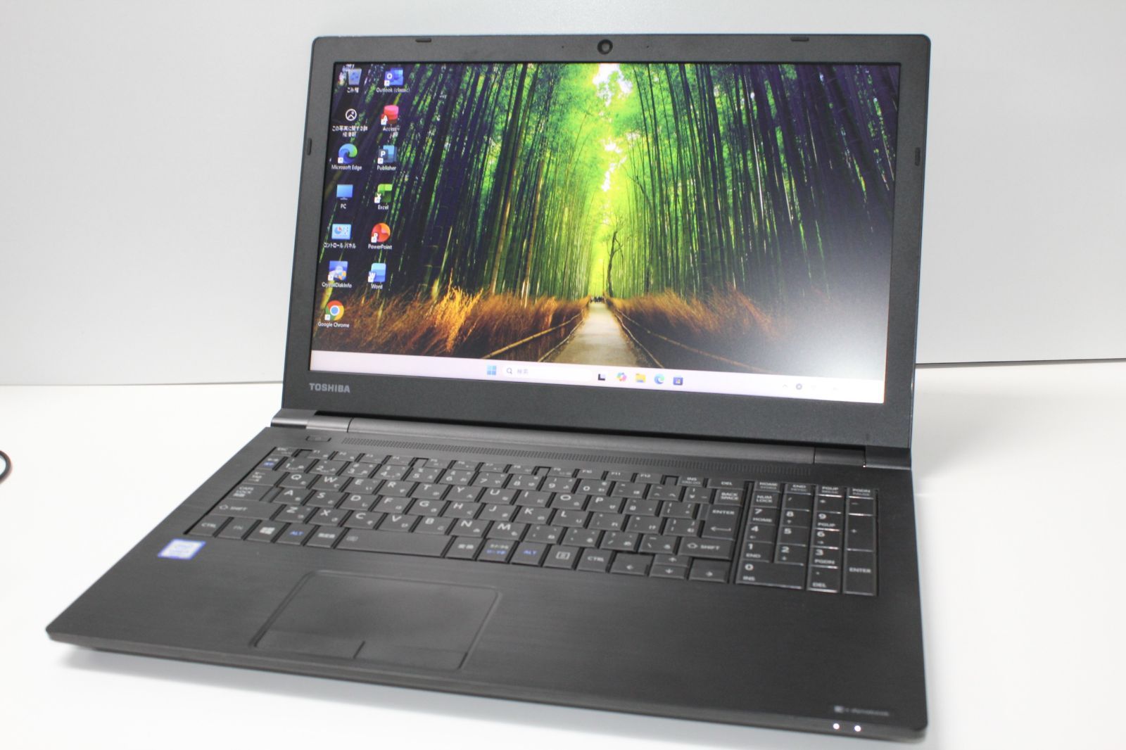 【中古ノートPC】東芝〈dynabook EZ35/LB〉Intel Core i3/SSD240GB/メモリ8GB ④ 東芝 dynabook Core i3 SSD240GB メモリ8GB 中古ノートPC - メルカリ