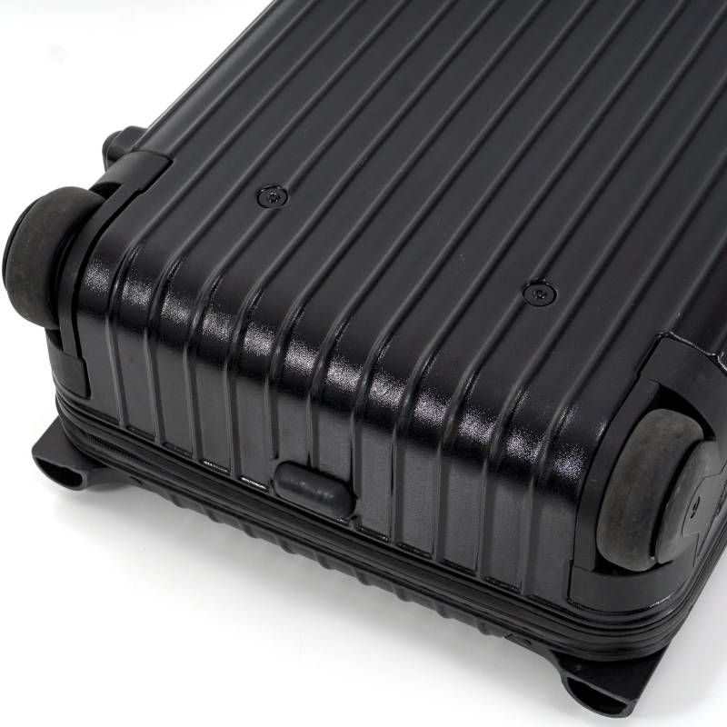 リモワ サルサ キャリーケース マットブラック 35L 2輪 機内持ち込み可能 RIMOWA リモワ SALSA サルサ 35L 機内持ち込み 2輪 TSAロック キャビン