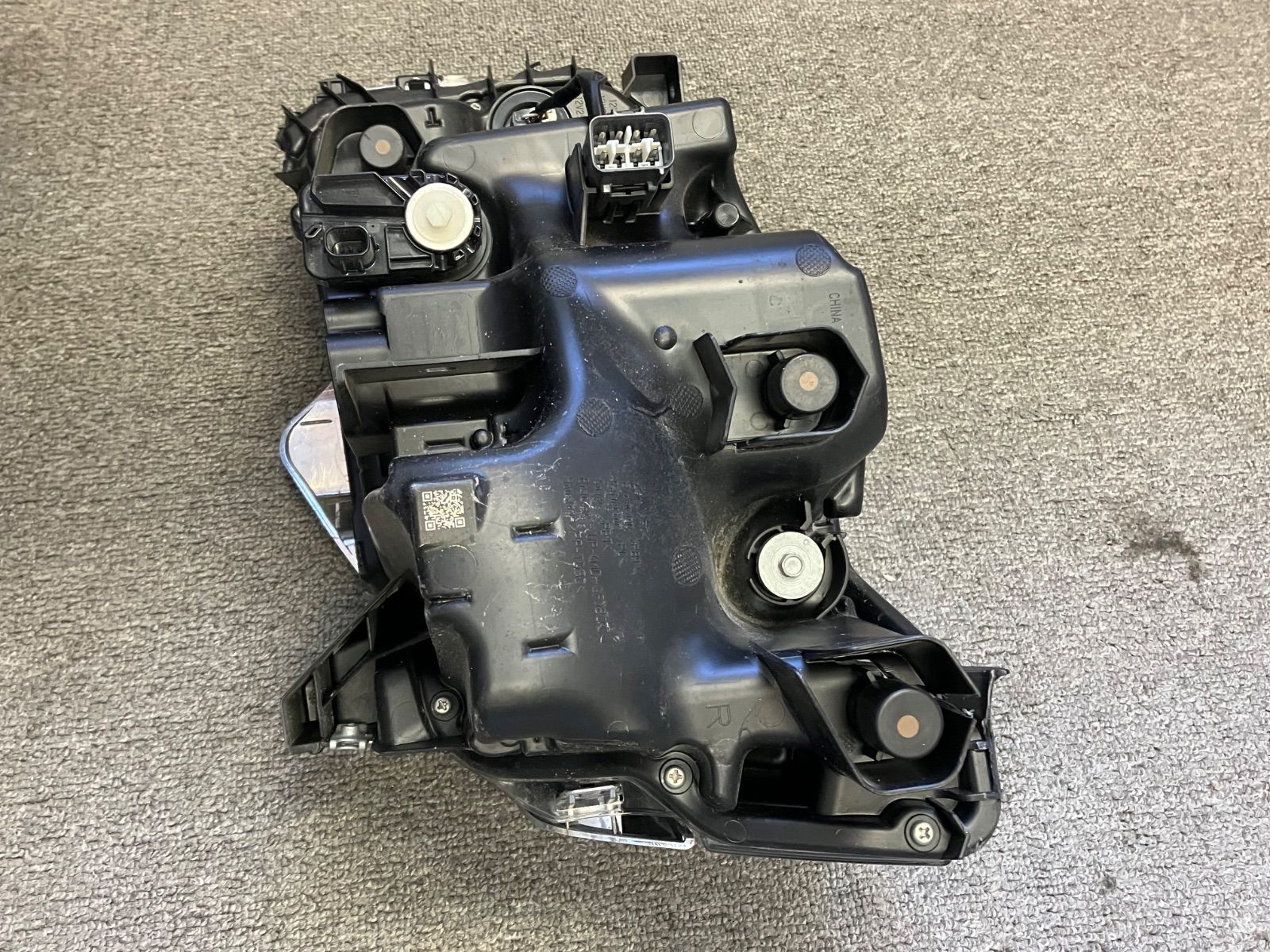 スペーシアカスタム MK54S MK94S ヘッドライト 右 運転席側 スズキ