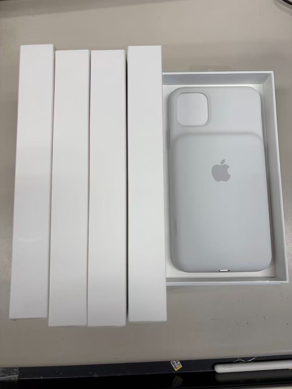 iPhone11 Pro MAXバッテリーケース 5個 ジャンク - メルカリ
