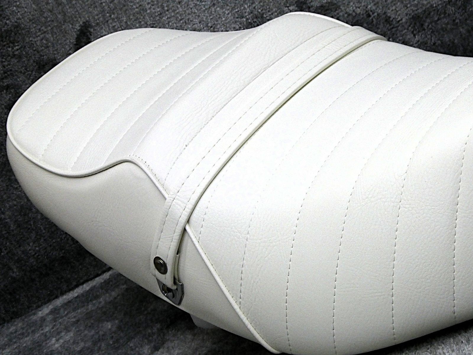 アドレスV125 白皮 タックロールシート/完成品WHITEホワイトV125G白