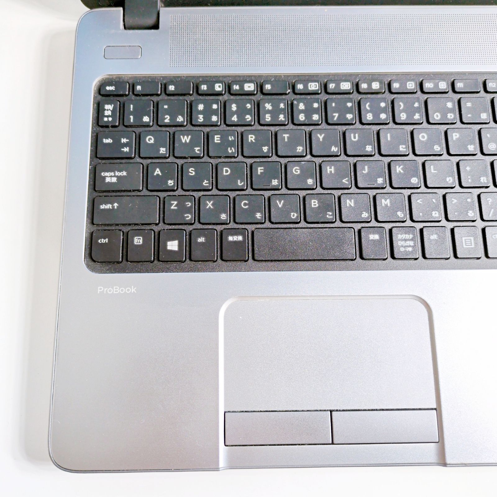 初心者におすすめ✨SSDで快適✨8GB×DVD×15.6型✨カメラ付き✨Windows11