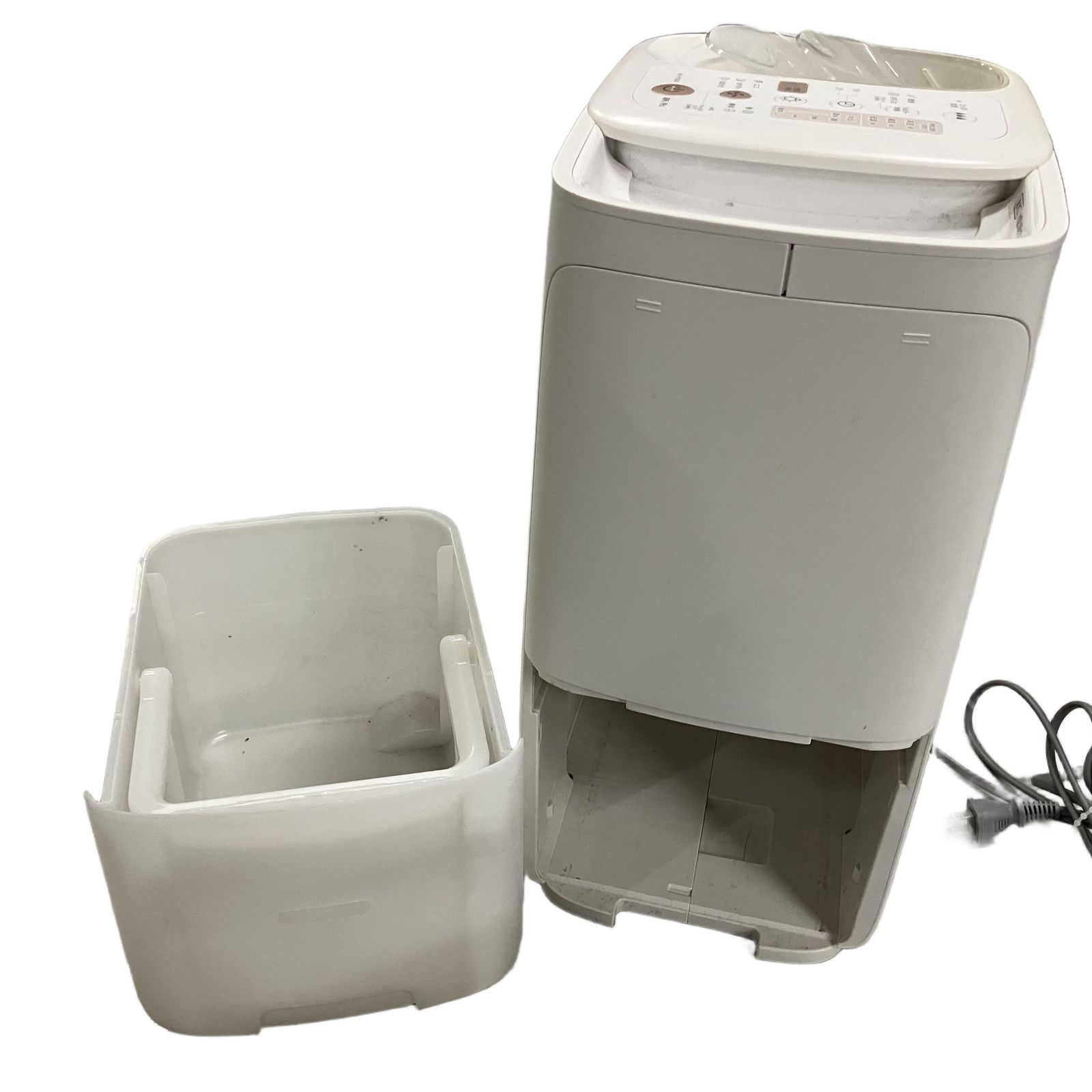 ほぼ未使用　SHARP 加湿器 HV-P75E9-W 2021年モデル SHARP HV-P75E9-W 2021年 335W シャープ プラズマクラスター 加熱気化