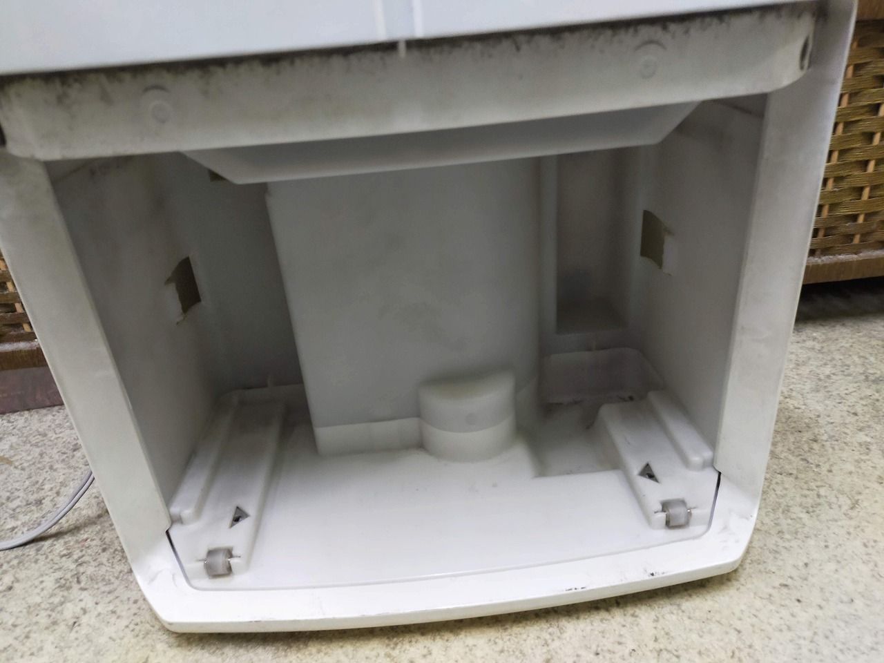 CORONA CD-H1012 除湿機 2012年製 動作確認済み コロナ 衣類乾燥