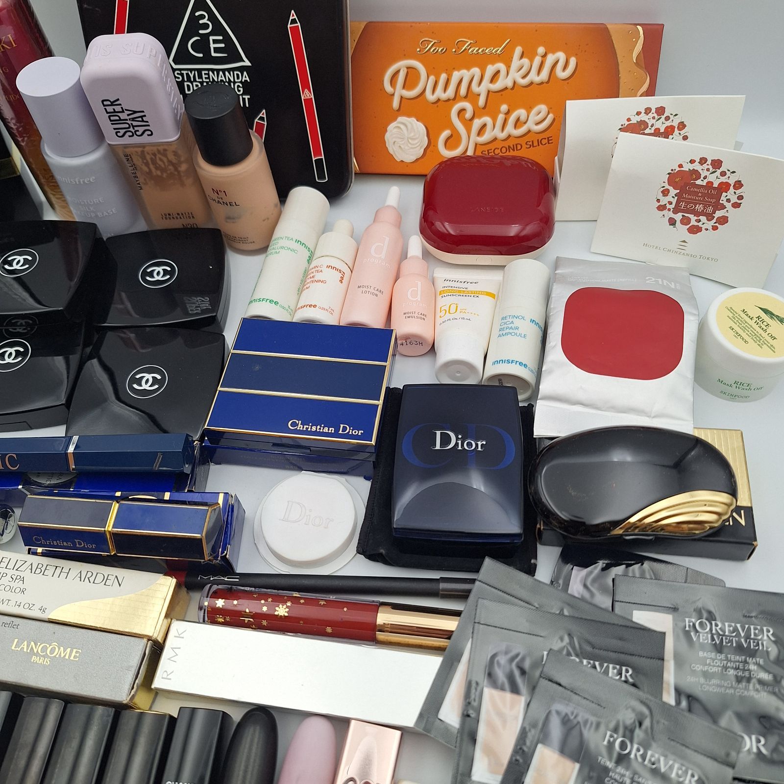 メイクアップ CHANEL 化粧品まとめ売り