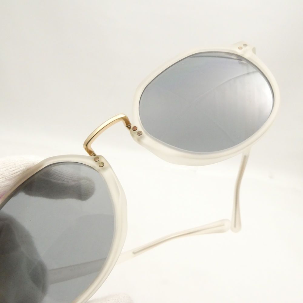 美品 OWL MILS アウルミルズ BLUE LABEL BL-004 サングラス 52 19-142 アウトドア マットホワイト レンズカラーグ AD1519 美品 OWL MILS アウルミルズ BLUE LABEL BL-004 サングラス 52 19-142