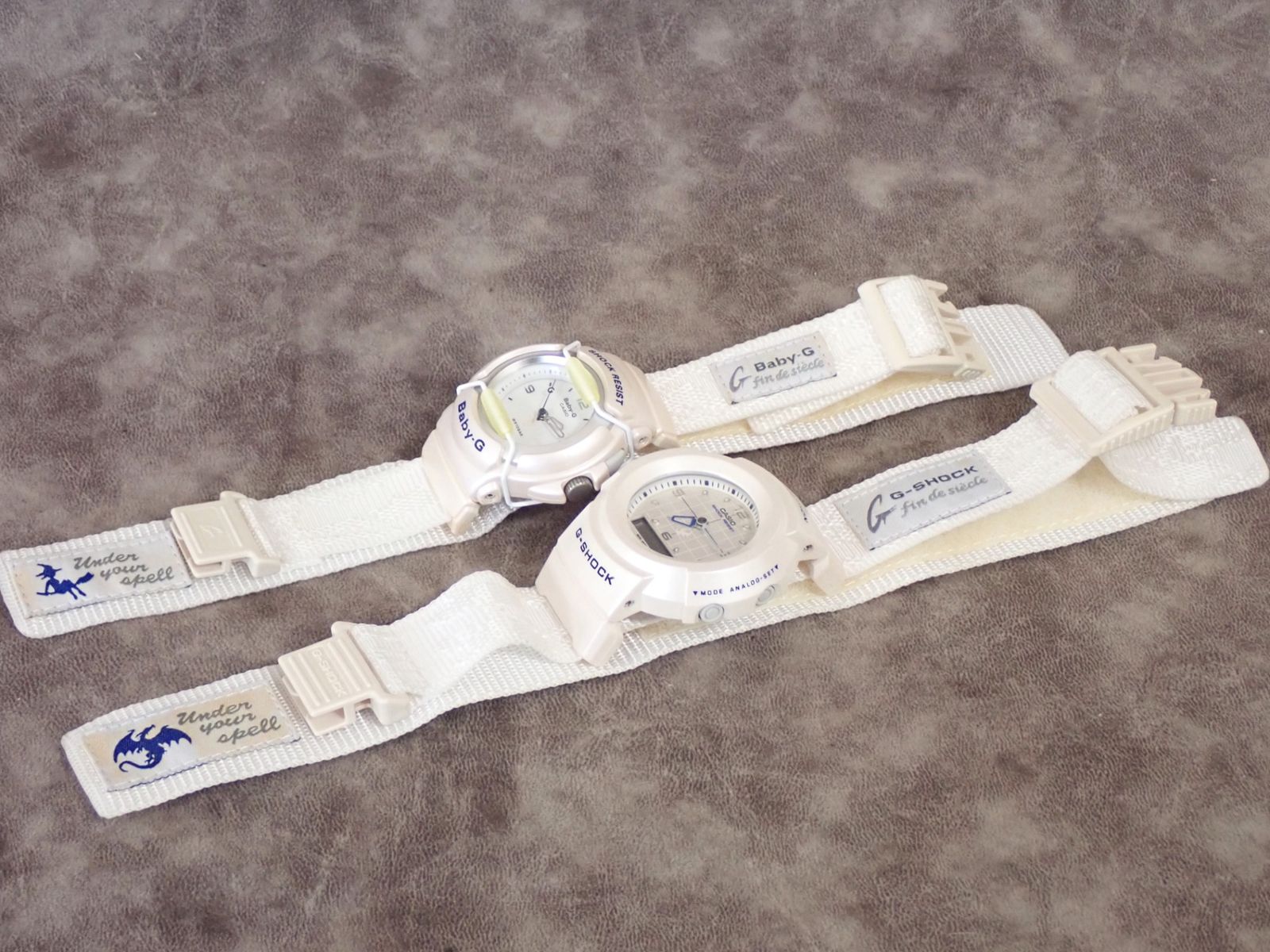 希少/不動品】1999年 ラバコレ ドラゴン＆魔女 G-SHOCK ペアセット