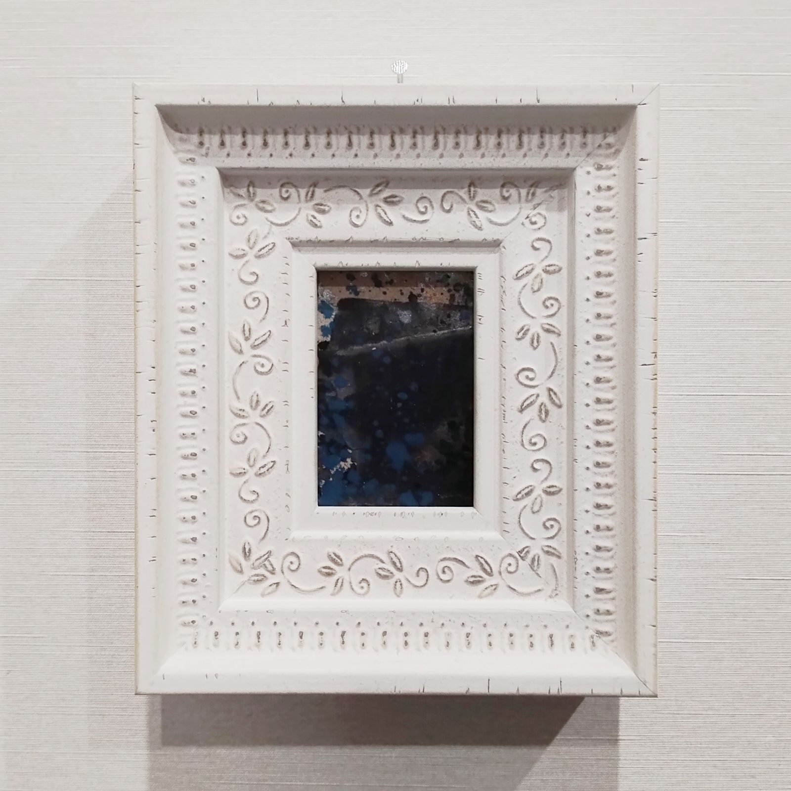 内野隆文 夜の街 絵画 抽象画 段ボールにアクリル絵具 現代アート 額縁 