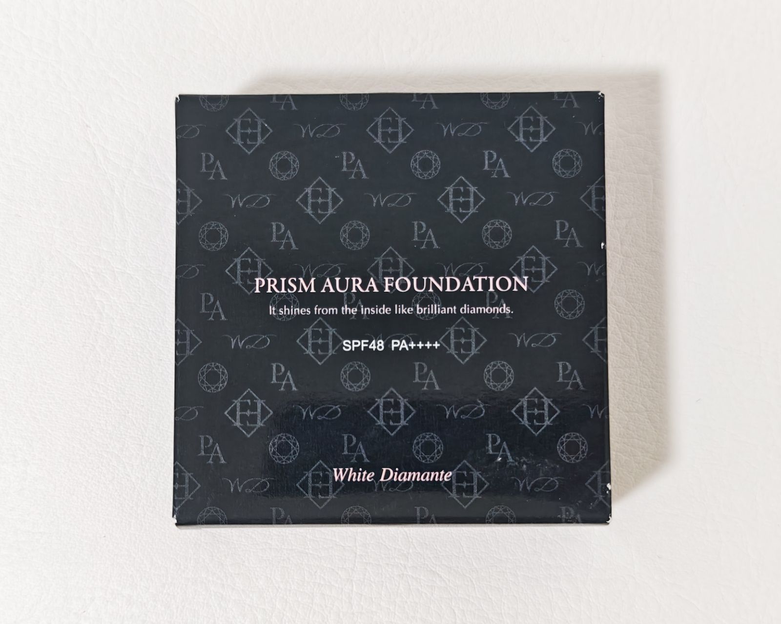 PRISM AURA FOUNDATION リフィル ホワイトダイアモンドと本体 PRISM AURA FOUNDATION リフィル ホワイトダイアモンドと本体 【公式通販】