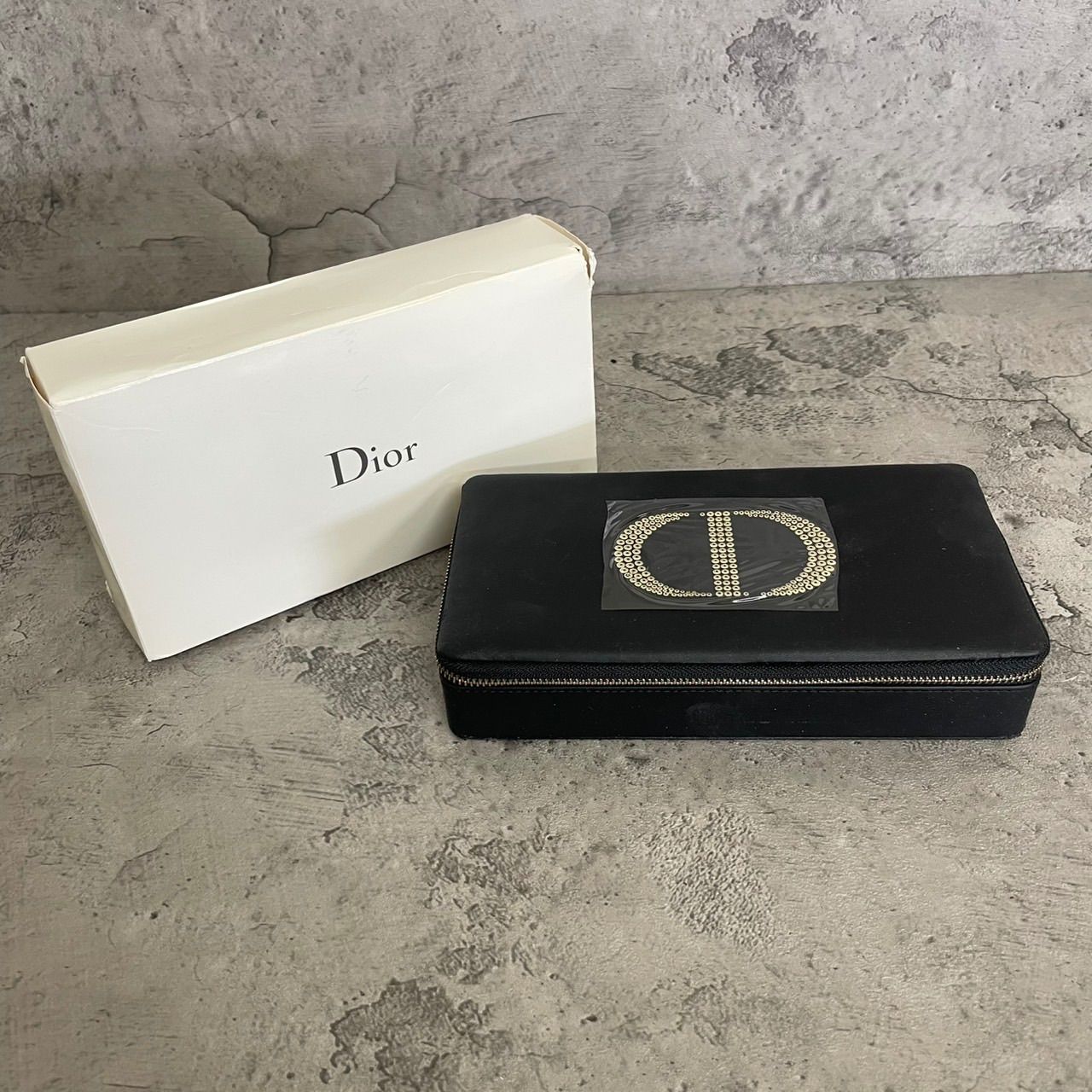 ✨新品未使用✨DIOR ディオール ポーチ ゴールド金具 ブラック 箱付き 